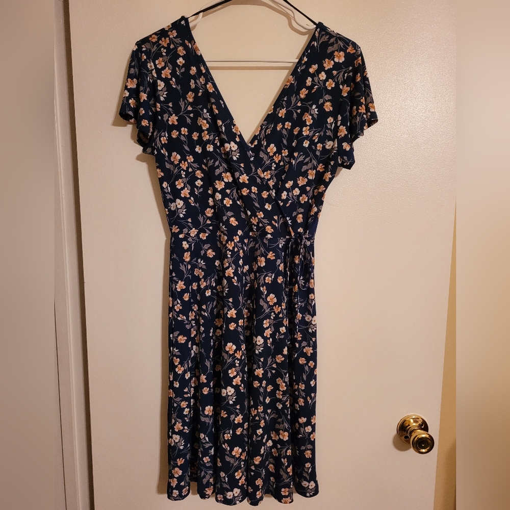 Dress v-neck